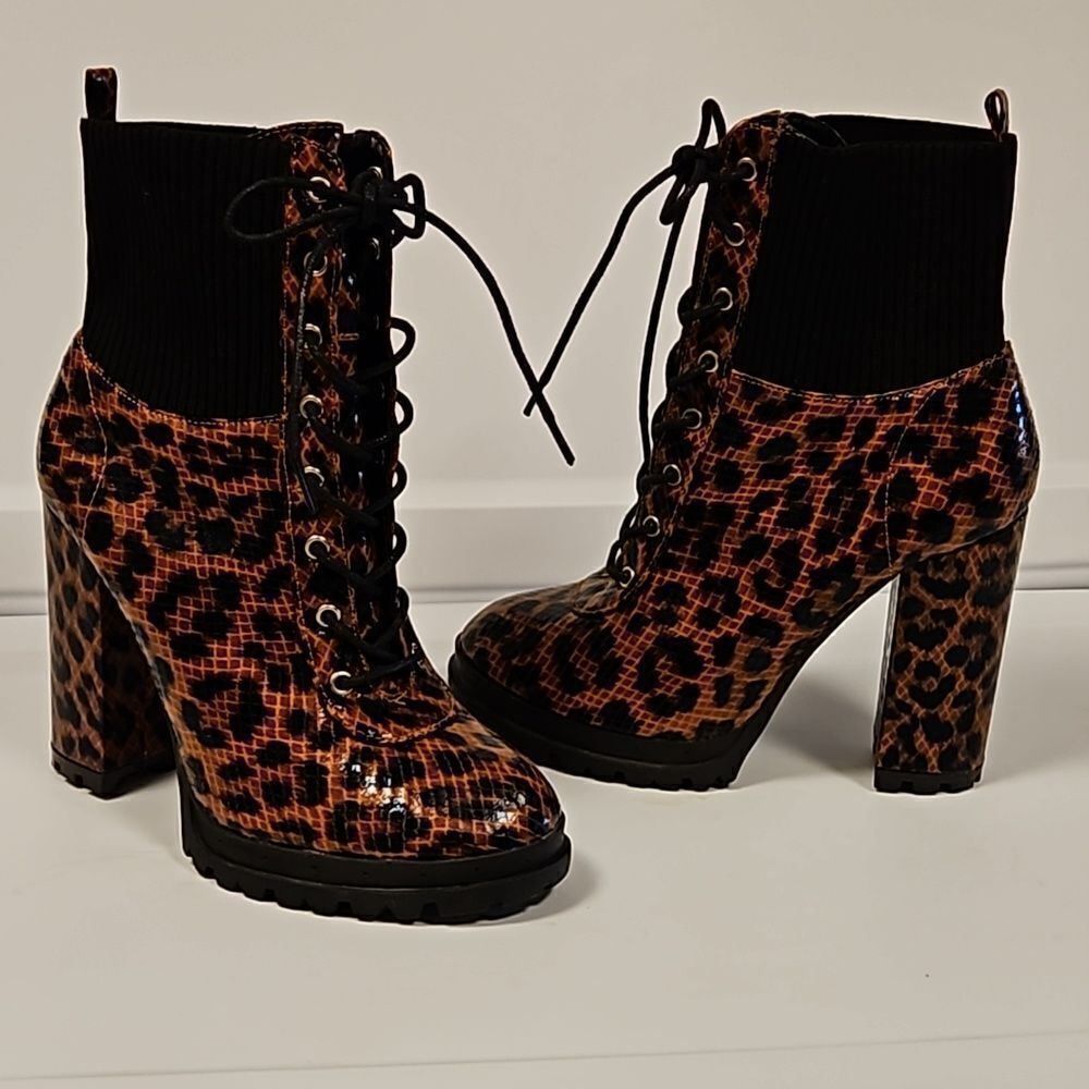 So Me Harley Ankle Boots sz 7